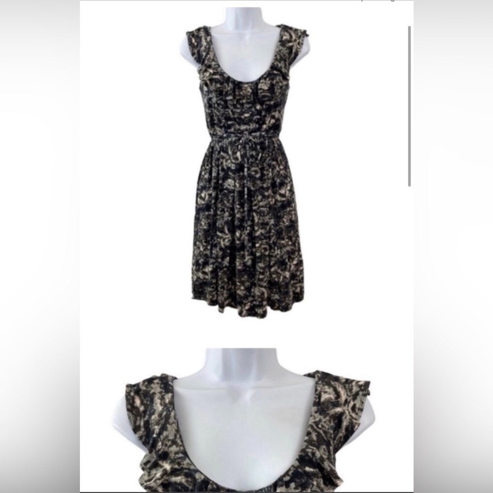 BNWOT New York and company ruffled patterned dress